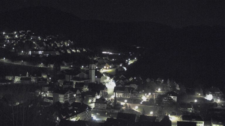 Dieses Bild zeigt eine Webcam-Aufnahme von Ottenhöfen, aufgenommen am Samstag, den 18.04.2026 um 01:00 Uhr
