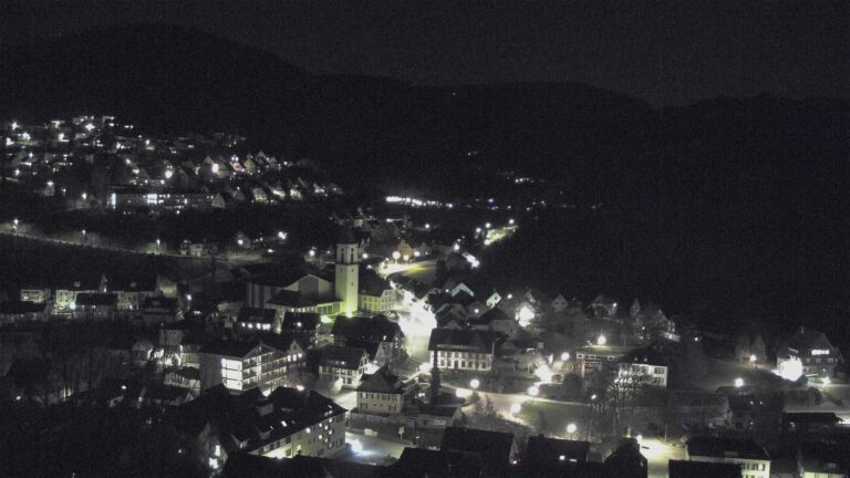 Dieses Bild zeigt eine Webcam-Aufnahme von Ottenhöfen, aufgenommen am Dienstag, den 07.04.2026 um 22:00 Uhr