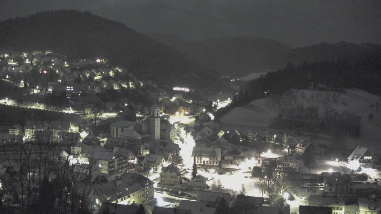 Dieses Bild zeigt eine Webcam-Aufnahme von Ottenhöfen, aufgenommen am Mittwoch, den 07.01.2026 um 01:00 Uhr