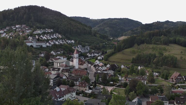 Dieses Bild zeigt eine Webcam-Aufnahme von Ottenhöfen, aufgenommen am Montag, den 07.09.2026 um 09:10 Uhr