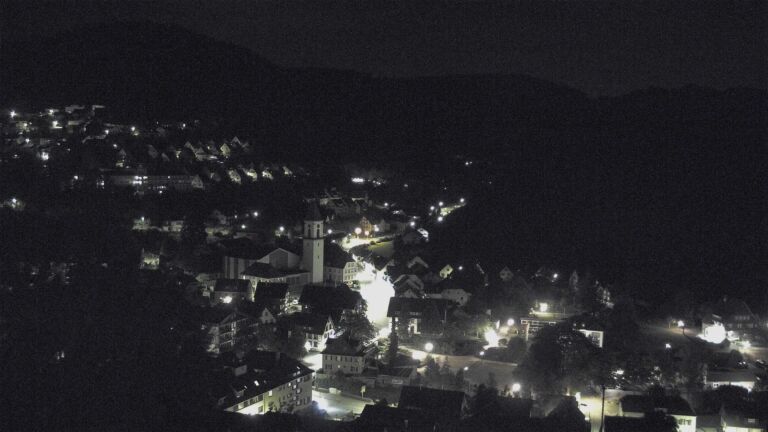 Dieses Bild zeigt eine Webcam-Aufnahme von Ottenhöfen, aufgenommen am Samstag, den 11.07.2026 um 01:00 Uhr