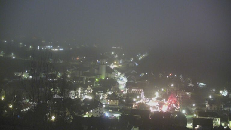 Dieses Bild zeigt eine Webcam-Aufnahme von Ottenhöfen, aufgenommen am Samstag, den 13.12.2025 um 17:20 Uhr