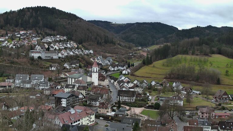 Dieses Bild zeigt eine Webcam-Aufnahme von Ottenhöfen, aufgenommen am Sonntag, den 22.02.2026 um 14:30 Uhr