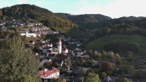 Dieses Bild zeigt eine Webcam-Aufnahme von Ottenhöfen, aufgenommen am Donnerstag, den 15.10.2026 um 17:40 Uhr