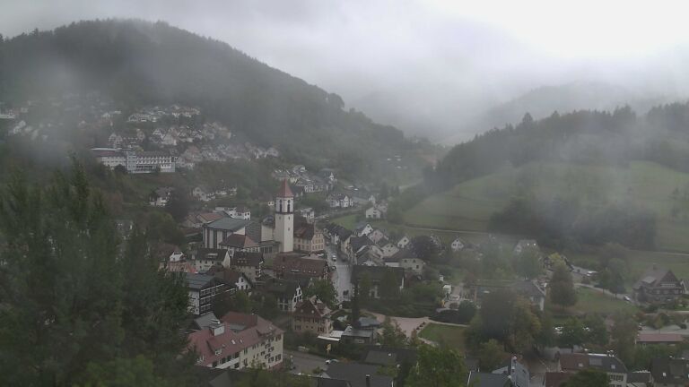 Dieses Bild zeigt eine Webcam-Aufnahme von Ottenhöfen, aufgenommen am Donnerstag, den 08.10.2026 um 14:50 Uhr