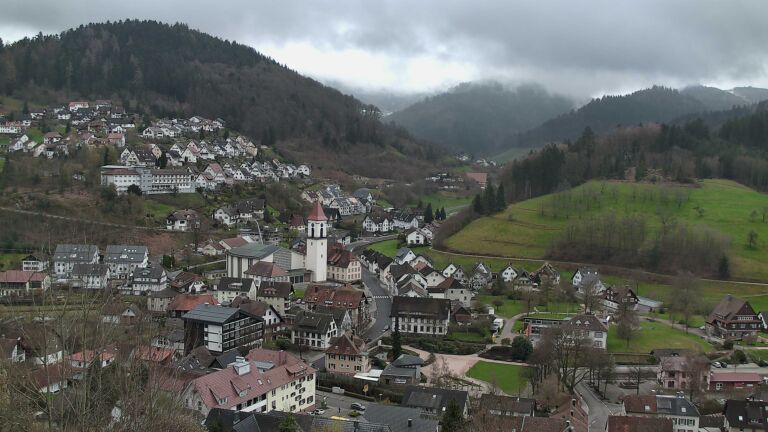 Dieses Bild zeigt eine Webcam-Aufnahme von Ottenhöfen, aufgenommen am Dienstag, den 31.03.2026 um 11:10 Uhr