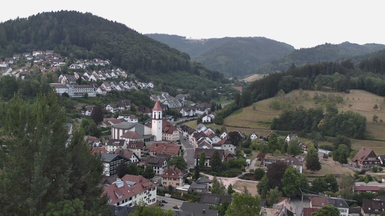 Dieses Bild zeigt eine Webcam-Aufnahme von Ottenhöfen, aufgenommen am Freitag, den 31.07.2026 um 06:20 Uhr
