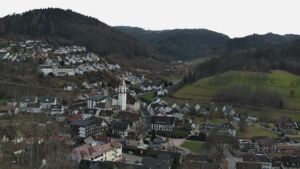 Dieses Bild zeigt eine Webcam-Aufnahme von Ottenhöfen, aufgenommen am Sonntag, den 15.02.2026 um 16:30 Uhr