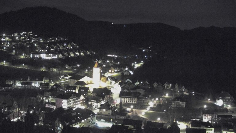 Dieses Bild zeigt eine Webcam-Aufnahme von Ottenhöfen, aufgenommen am Freitag, den 13.03.2026 um 19:30 Uhr