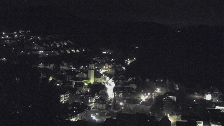 Dieses Bild zeigt eine Webcam-Aufnahme von Ottenhöfen, aufgenommen am Donnerstag, den 08.10.2026 um 05:00 Uhr