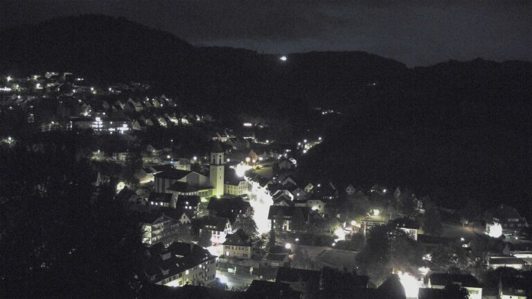 Dieses Bild zeigt eine Webcam-Aufnahme von Ottenhöfen, aufgenommen am Donnerstag, den 08.10.2026 um 06:40 Uhr