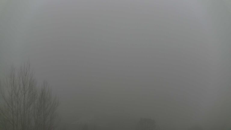 Dieses Bild zeigt eine Webcam-Aufnahme von Ottenhöfen, aufgenommen am Montag, den 22.12.2025 um 15:10 Uhr