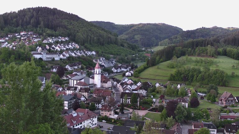 Dieses Bild zeigt eine Webcam-Aufnahme von Ottenhöfen, aufgenommen am Mittwoch, den 06.05.2026 um 06:40 Uhr