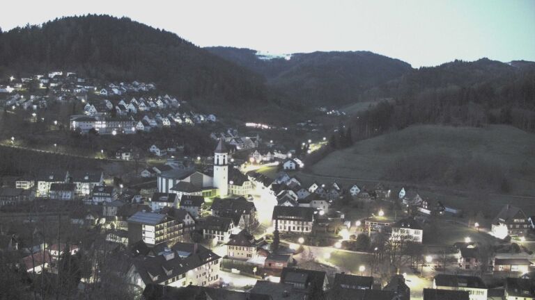 Dieses Bild zeigt eine Webcam-Aufnahme von Ottenhöfen, aufgenommen am Donnerstag, den 02.04.2026 um 06:20 Uhr