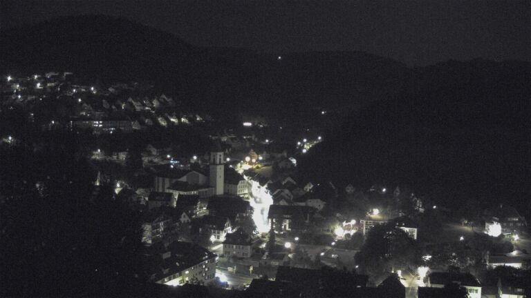 Dieses Bild zeigt eine Webcam-Aufnahme von Ottenhöfen, aufgenommen am Montag, den 31.08.2026 um 01:00 Uhr