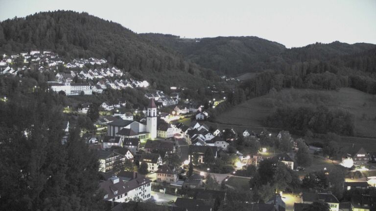 Dieses Bild zeigt eine Webcam-Aufnahme von Ottenhöfen, aufgenommen am Montag, den 14.09.2026 um 20:20 Uhr