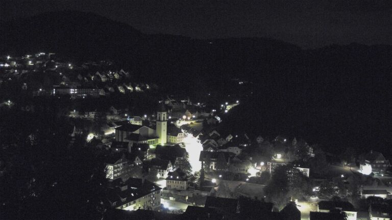 Dieses Bild zeigt eine Webcam-Aufnahme von Ottenhöfen, aufgenommen am Dienstag, den 13.10.2026 um 05:40 Uhr