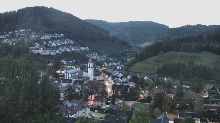 Dieses Bild zeigt eine Webcam-Aufnahme von Ottenhöfen, aufgenommen am Donnerstag, den 15.10.2026 um 07:20 Uhr