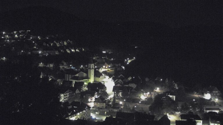 Dieses Bild zeigt eine Webcam-Aufnahme von Ottenhöfen, aufgenommen am Mittwoch, den 26.08.2026 um 05:00 Uhr