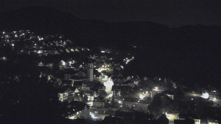 Dieses Bild zeigt eine Webcam-Aufnahme von Ottenhöfen, aufgenommen am Samstag, den 15.08.2026 um 23:00 Uhr