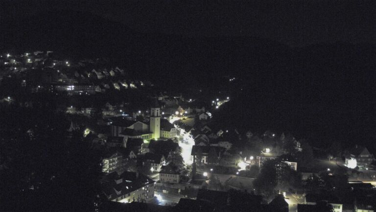 Dieses Bild zeigt eine Webcam-Aufnahme von Ottenhöfen, aufgenommen am Sonntag, den 11.10.2026 um 05:00 Uhr