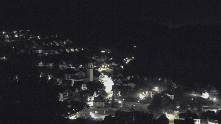 Dieses Bild zeigt eine Webcam-Aufnahme von Ottenhöfen, aufgenommen am Mittwoch, den 19.08.2026 um 04:00 Uhr