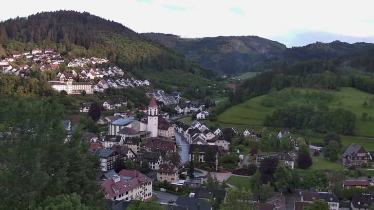 Dieses Bild zeigt eine Webcam-Aufnahme von Ottenhöfen, aufgenommen am Donnerstag, den 14.05.2026 um 20:30 Uhr