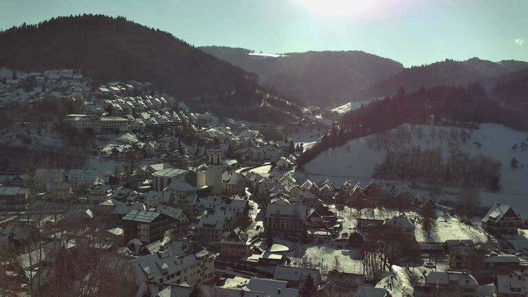 Dieses Bild zeigt eine Webcam-Aufnahme von Ottenhöfen, aufgenommen am Mittwoch, den 07.01.2026 um 11:50 Uhr