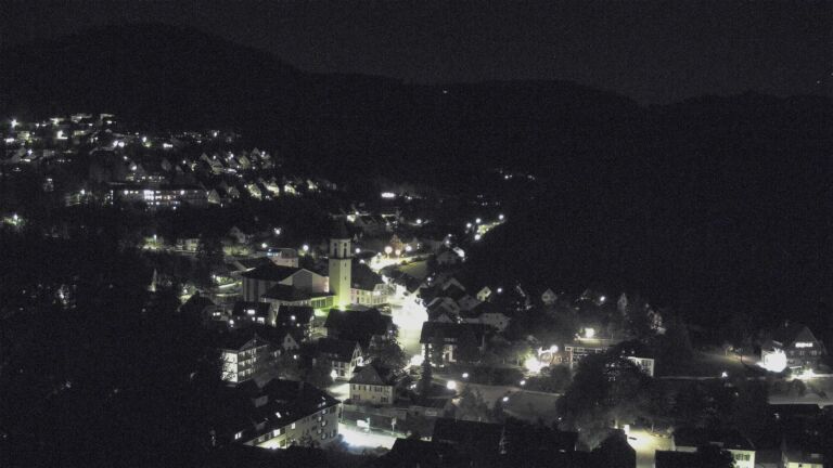 Dieses Bild zeigt eine Webcam-Aufnahme von Ottenhöfen, aufgenommen am Sonntag, den 06.09.2026 um 21:30 Uhr