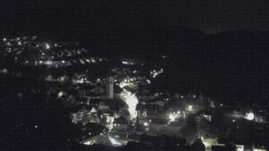 Dieses Bild zeigt eine Webcam-Aufnahme von Ottenhöfen, aufgenommen am Sonntag, den 18.10.2026 um 00:00 Uhr
