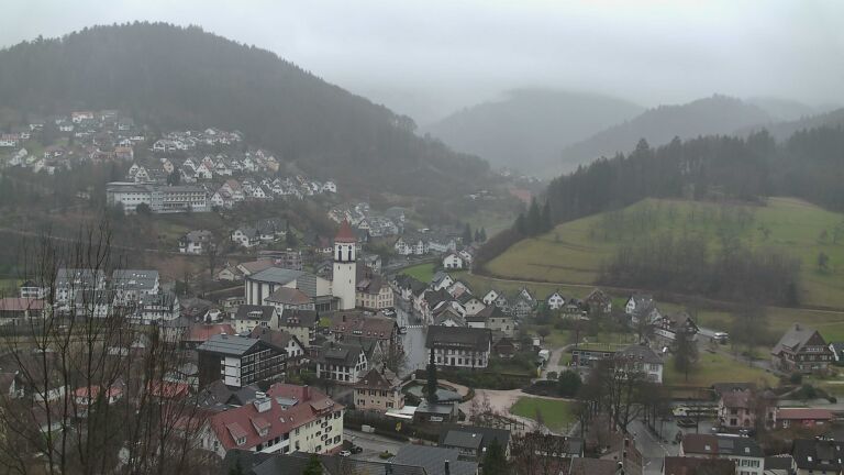 Dieses Bild zeigt eine Webcam-Aufnahme von Ottenhöfen, aufgenommen am Samstag, den 21.02.2026 um 13:10 Uhr