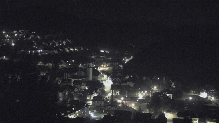 Dieses Bild zeigt eine Webcam-Aufnahme von Ottenhöfen, aufgenommen am Freitag, den 08.05.2026 um 01:00 Uhr