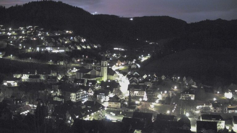 Dieses Bild zeigt eine Webcam-Aufnahme von Ottenhöfen, aufgenommen am Freitag, den 19.12.2025 um 07:20 Uhr