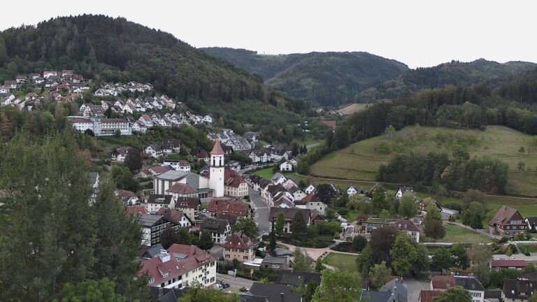 Dieses Bild zeigt eine Webcam-Aufnahme von Ottenhöfen, aufgenommen am Freitag, den 11.09.2026 um 07:20 Uhr