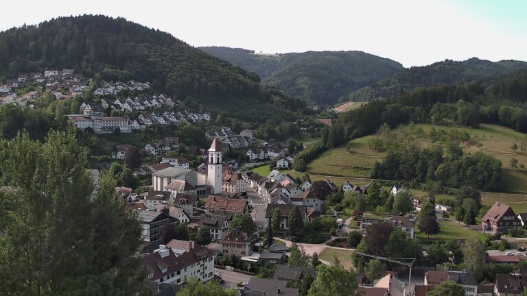 Dieses Bild zeigt eine Webcam-Aufnahme von Ottenhöfen, aufgenommen am Mittwoch, den 08.07.2026 um 09:30 Uhr