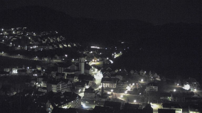 Dieses Bild zeigt eine Webcam-Aufnahme von Ottenhöfen, aufgenommen am Sonntag, den 08.03.2026 um 23:30 Uhr