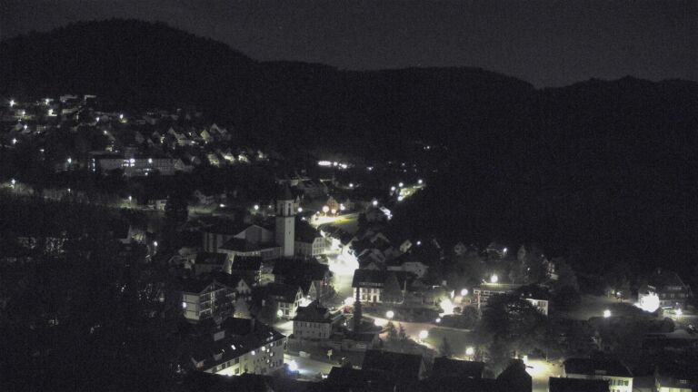 Dieses Bild zeigt eine Webcam-Aufnahme von Ottenhöfen, aufgenommen am Montag, den 27.04.2026 um 03:00 Uhr