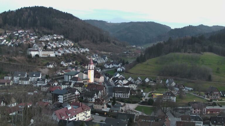 Dieses Bild zeigt eine Webcam-Aufnahme von Ottenhöfen, aufgenommen am Montag, den 09.03.2026 um 18:30 Uhr