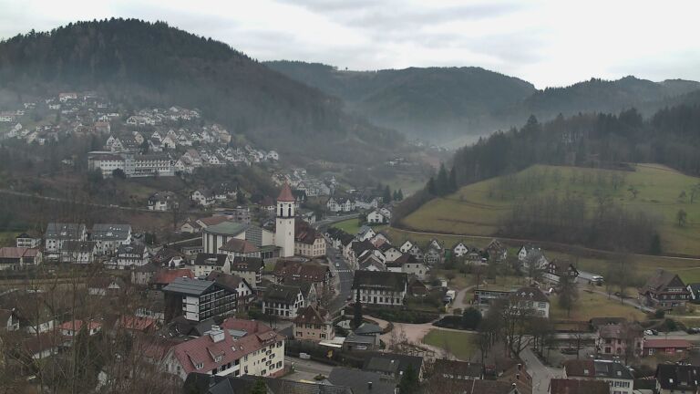 Dieses Bild zeigt eine Webcam-Aufnahme von Ottenhöfen, aufgenommen am Montag, den 09.02.2026 um 12:10 Uhr