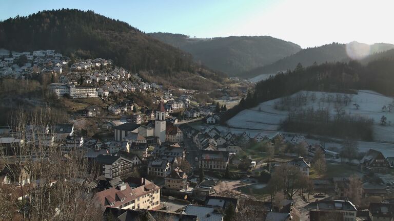 Dieses Bild zeigt eine Webcam-Aufnahme von Ottenhöfen, aufgenommen am Mittwoch, den 31.12.2025 um 14:30 Uhr