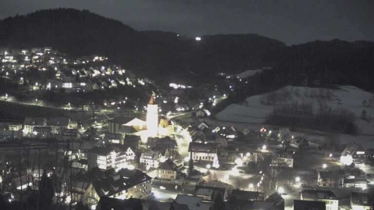 Dieses Bild zeigt eine Webcam-Aufnahme von Ottenhöfen, aufgenommen am Mittwoch, den 31.12.2025 um 20:00 Uhr