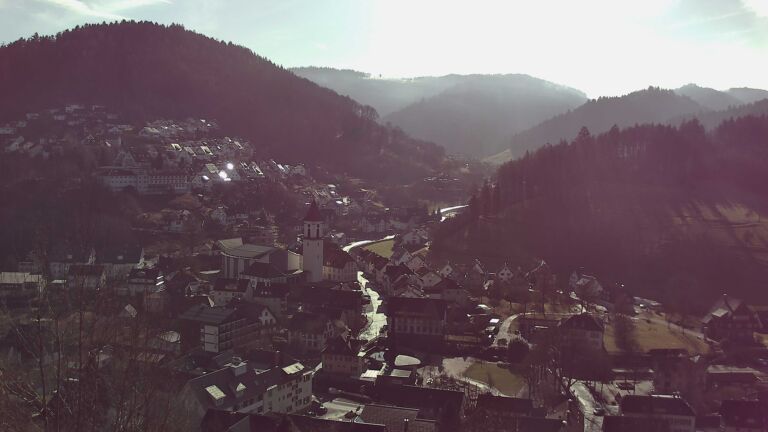 Dieses Bild zeigt eine Webcam-Aufnahme von Ottenhöfen, aufgenommen am Samstag, den 31.01.2026 um 12:00 Uhr