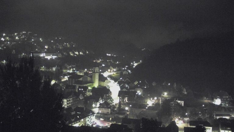 Dieses Bild zeigt eine Webcam-Aufnahme von Ottenhöfen, aufgenommen am Montag, den 19.10.2026 um 06:40 Uhr
