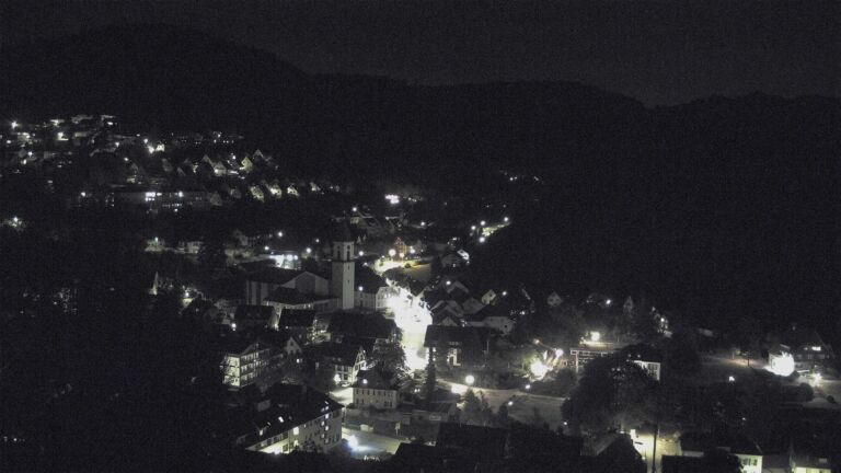 Dieses Bild zeigt eine Webcam-Aufnahme von Ottenhöfen, aufgenommen am Samstag, den 08.08.2026 um 23:00 Uhr