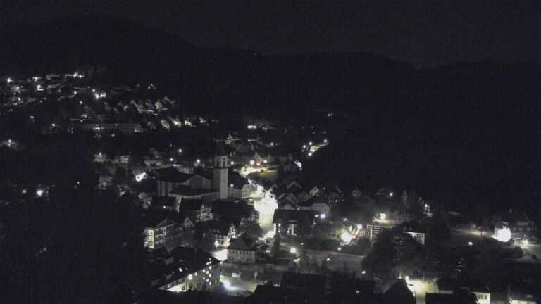 Dieses Bild zeigt eine Webcam-Aufnahme von Ottenhöfen, aufgenommen am Mittwoch, den 12.08.2026 um 23:30 Uhr
