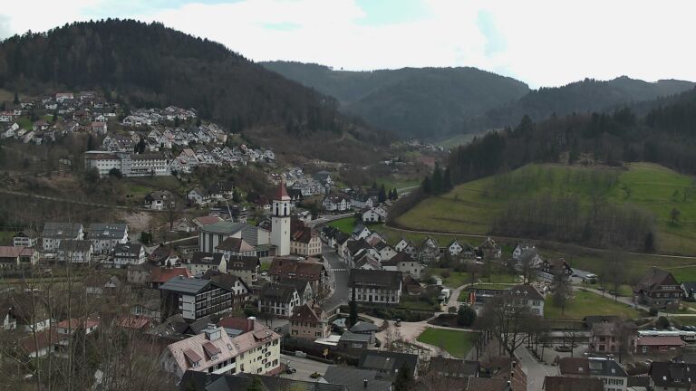 Dieses Bild zeigt eine Webcam-Aufnahme von Ottenhöfen, aufgenommen am Dienstag, den 10.03.2026 um 14:10 Uhr