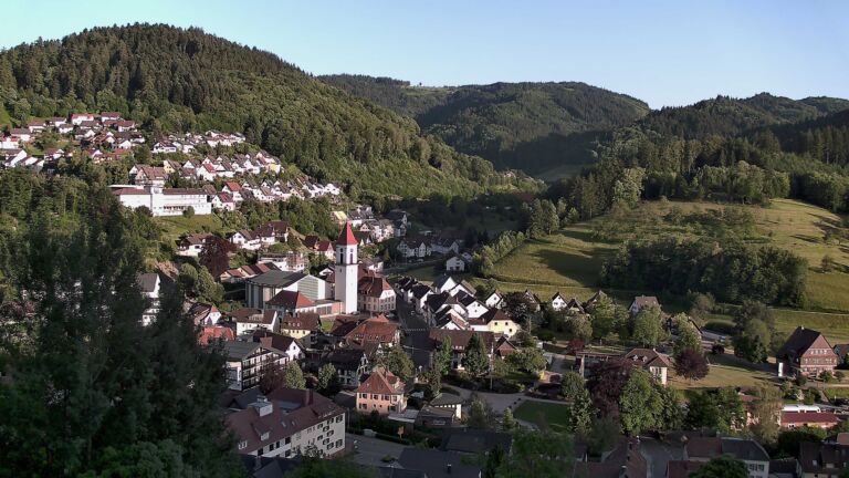 Dieses Bild zeigt eine Webcam-Aufnahme von Ottenhöfen, aufgenommen am Donnerstag, den 28.05.2026 um 20:00 Uhr