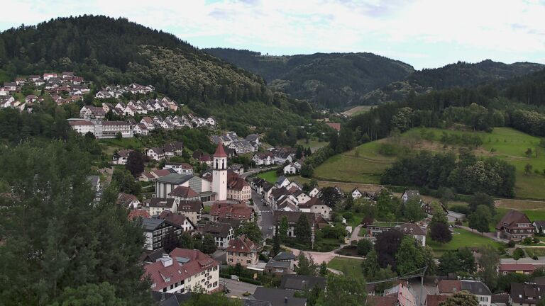 Dieses Bild zeigt eine Webcam-Aufnahme von Ottenhöfen, aufgenommen am Dienstag, den 23.06.2026 um 20:00 Uhr
