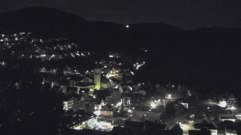 Dieses Bild zeigt eine Webcam-Aufnahme von Ottenhöfen, aufgenommen am Dienstag, den 15.09.2026 um 05:40 Uhr