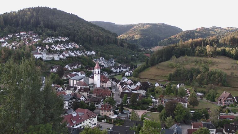 Dieses Bild zeigt eine Webcam-Aufnahme von Ottenhöfen, aufgenommen am Dienstag, den 01.09.2026 um 07:40 Uhr